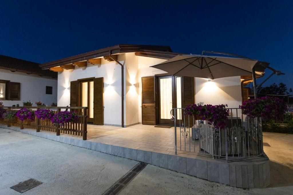 הוילה אג'רולה La Casa Di Metis מראה חיצוני תמונה